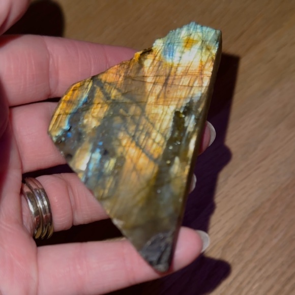 Labradorite - Picture 3 of 5